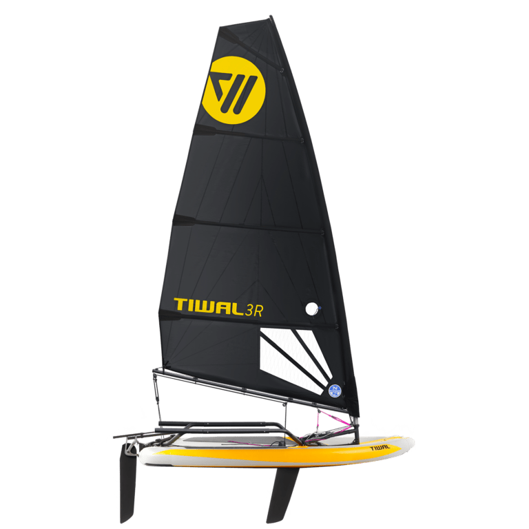 Tiwal 3R sailing dinghy with 7.2 m² light wind sail